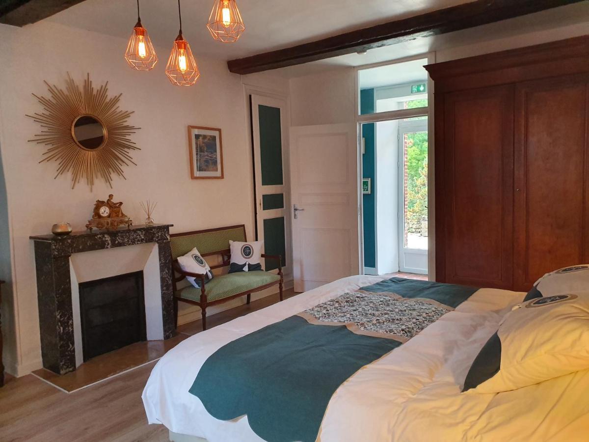 La Fresnaie : Chambres ,Table D'Hotes & Spa Tillé Екстериор снимка