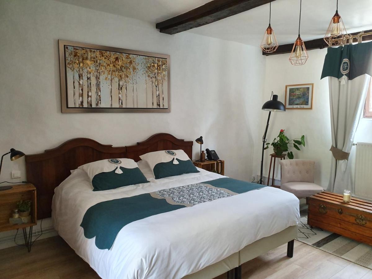 La Fresnaie : Chambres ,Table D'Hotes & Spa Tillé Екстериор снимка